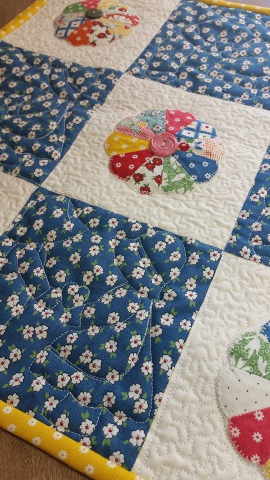 Mini Dresden Flowers Kit now available!