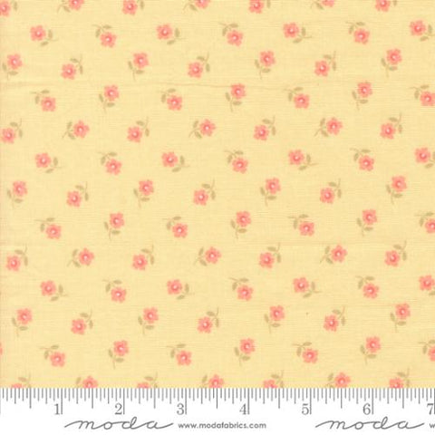 "Handmade Sweetness" Sunshine by My Sew Quilty Life for Moda