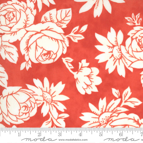 "Strawberries & Rhubarb"-Fancy Apron Strawberry by Fig Tree Quilts for Moda