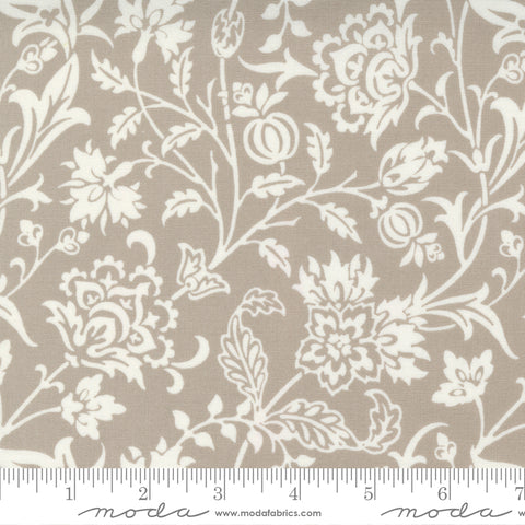 "Pumpkins Blossoms"-Pebble Pumpkin Vine Damask by Fig Tree Quilts for Moda