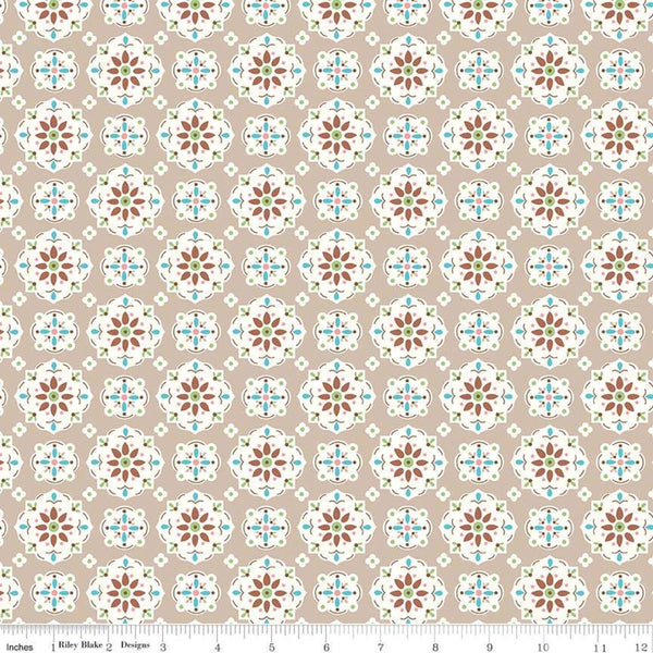 "Granny Chic"- Wallpaper Brown by Lori Holt of Bee in My Bonnet for Riley Blake